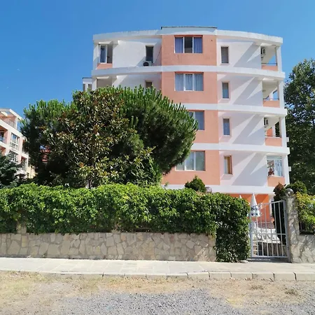 Abelia Complex Apartment